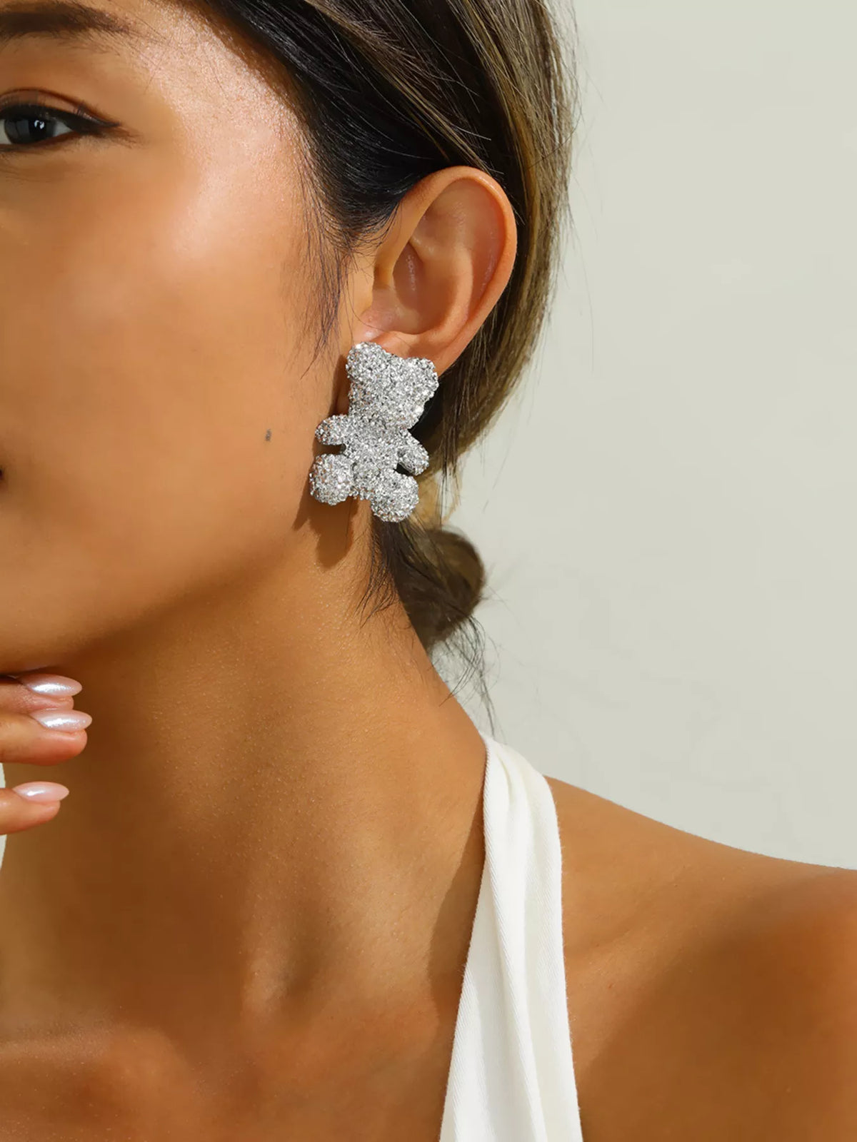 White teddy bear stud earrings