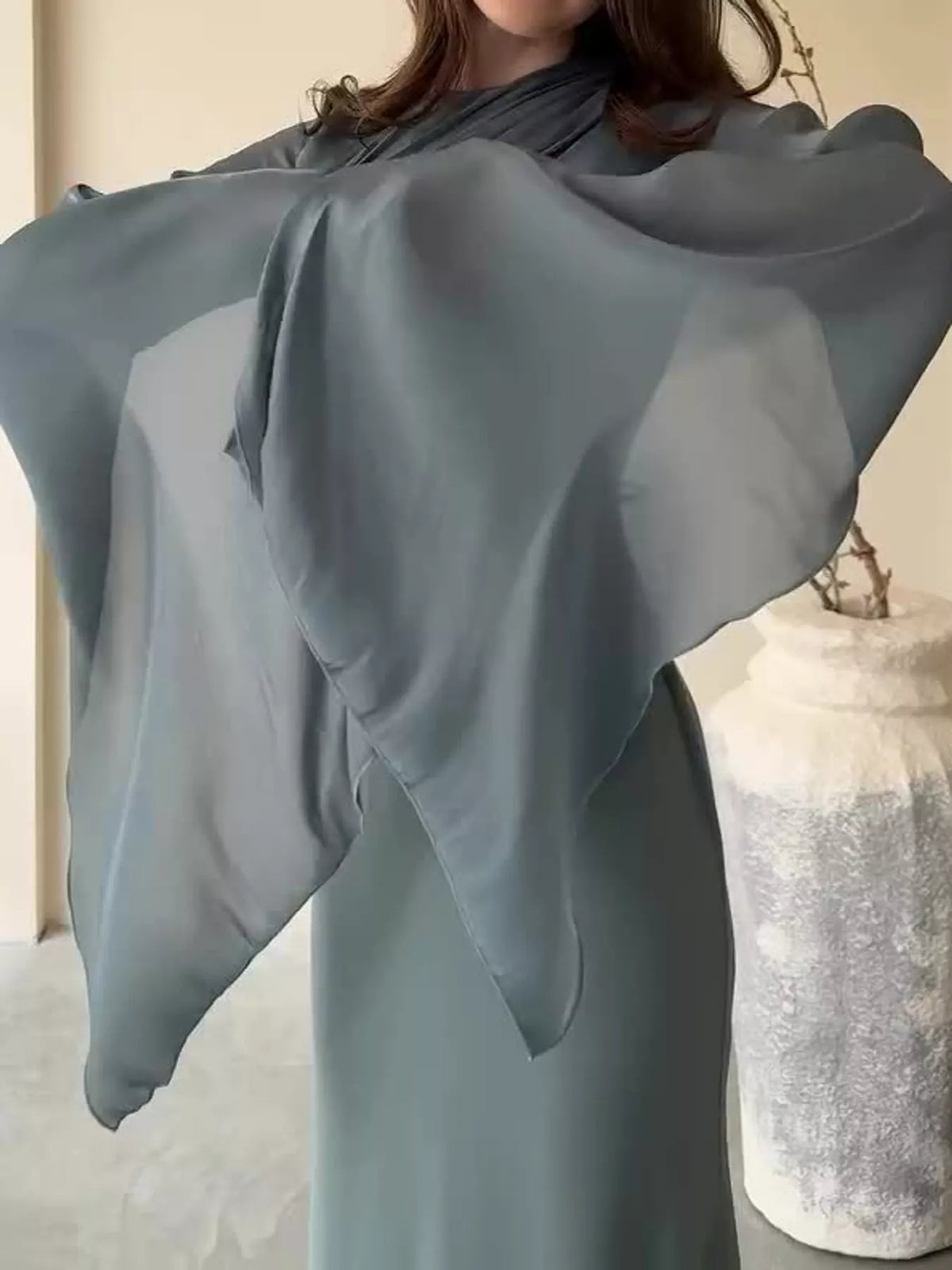 Round Neck Maxi Dress — construction details