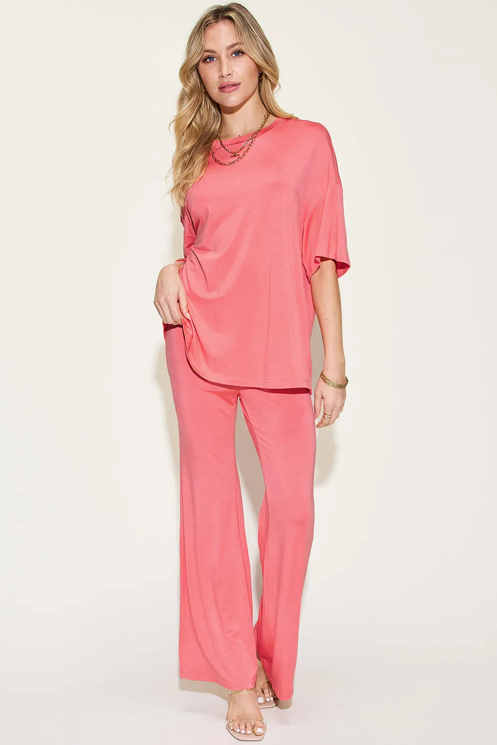 Women's clothing set – product view 10