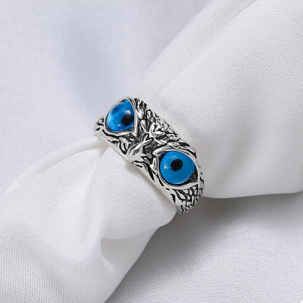 Trendsi Alloy Owl Eyes Ring -