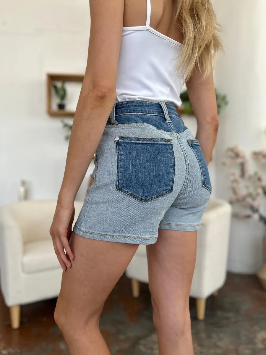 Women's shorts – product view 1
