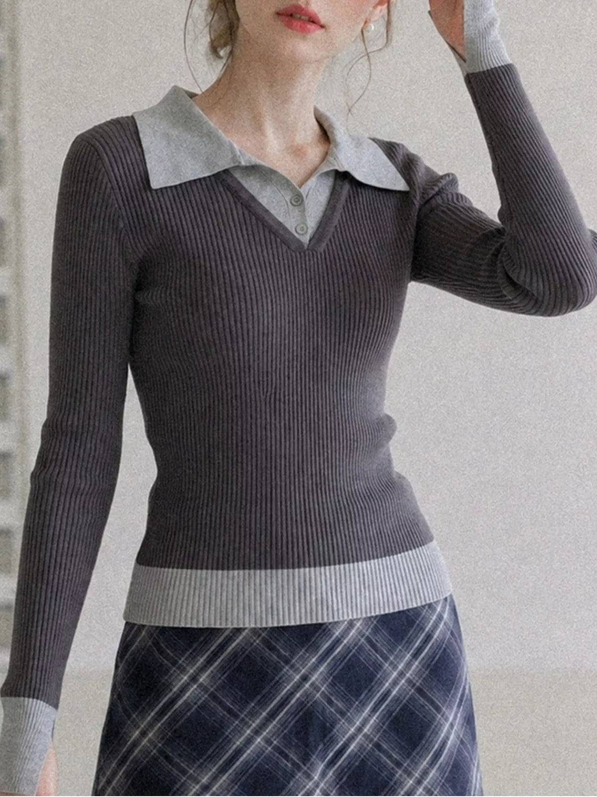 Contrast Collar Ribbed Knit Top with Button Detail in charcoal gray