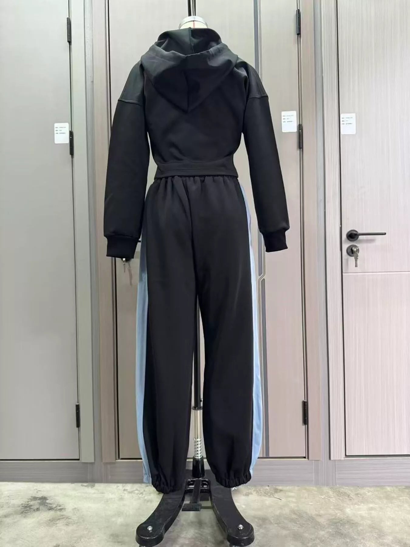 Trendsi Color-Block Zip-Up Crop Hoodie and Joggers Set -