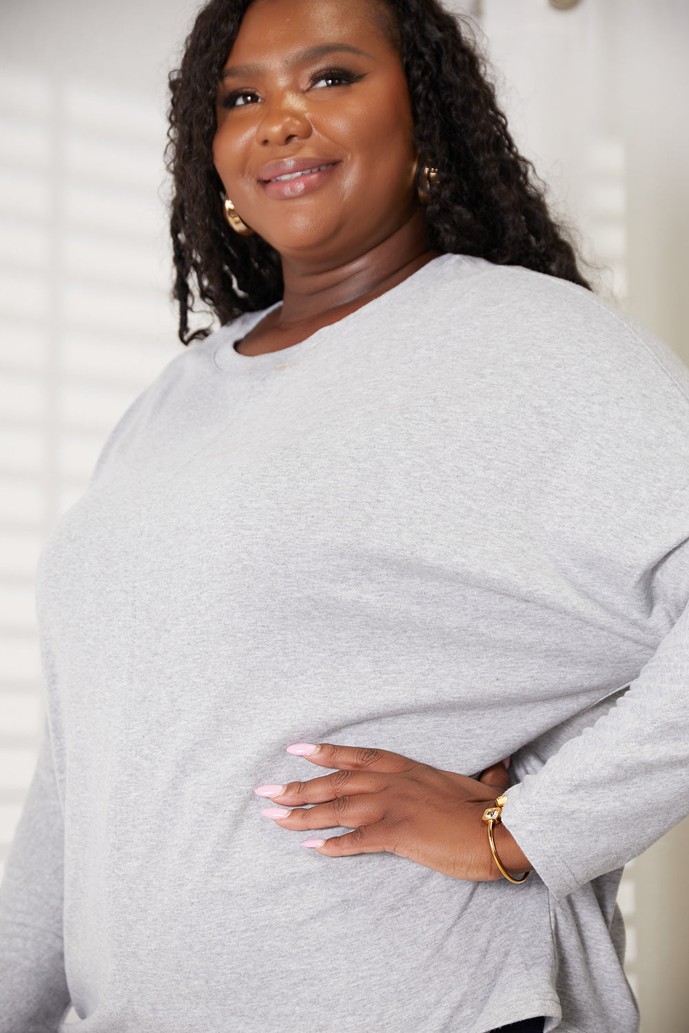 Women's apparel – product view 19
