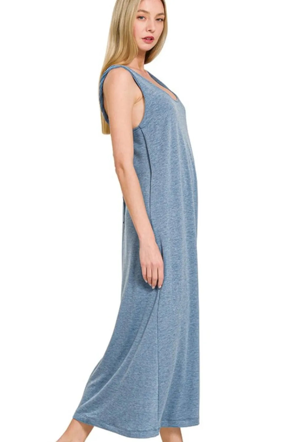 Women's apparel – product view 2