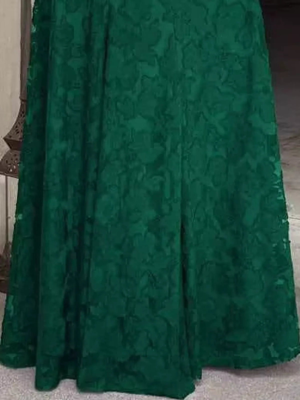 Green backless lace maxi dress, detail view