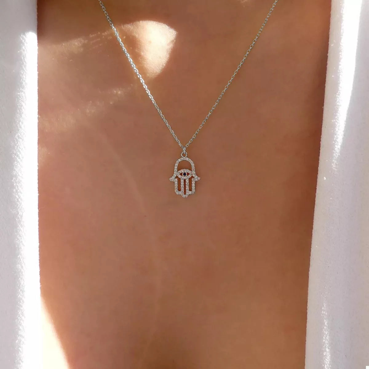 Women's apparel – product view 5