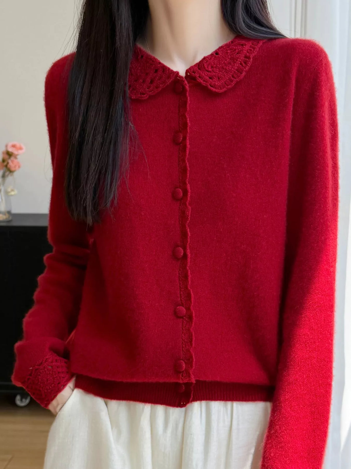 Lace-collar cardigan, red front