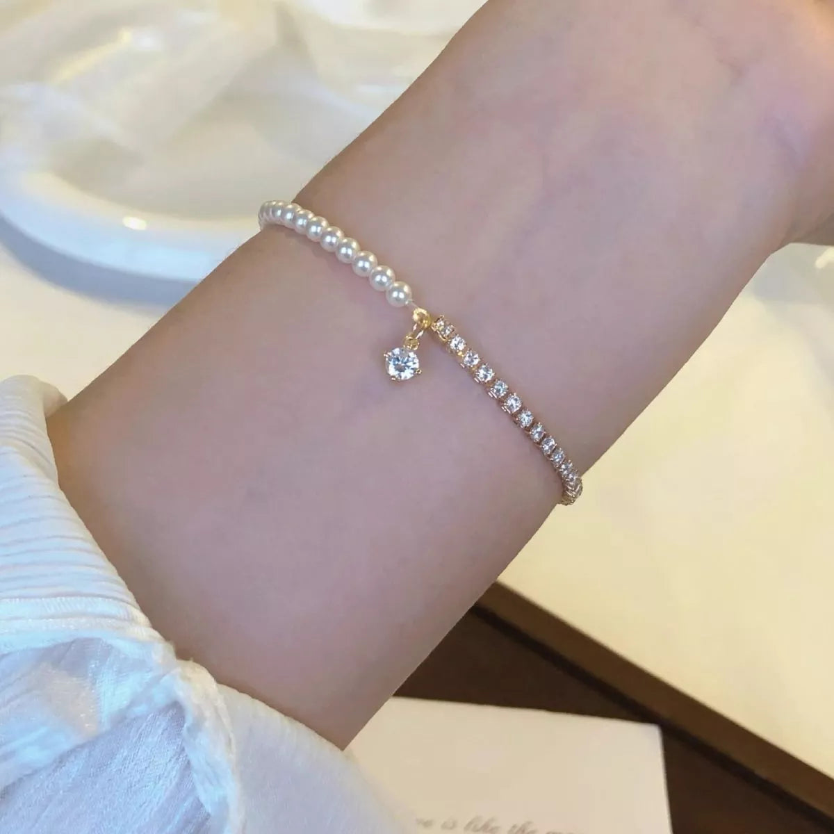 Women's Pearl Zircon Accent Bracelet 18K Gold Plated Charm