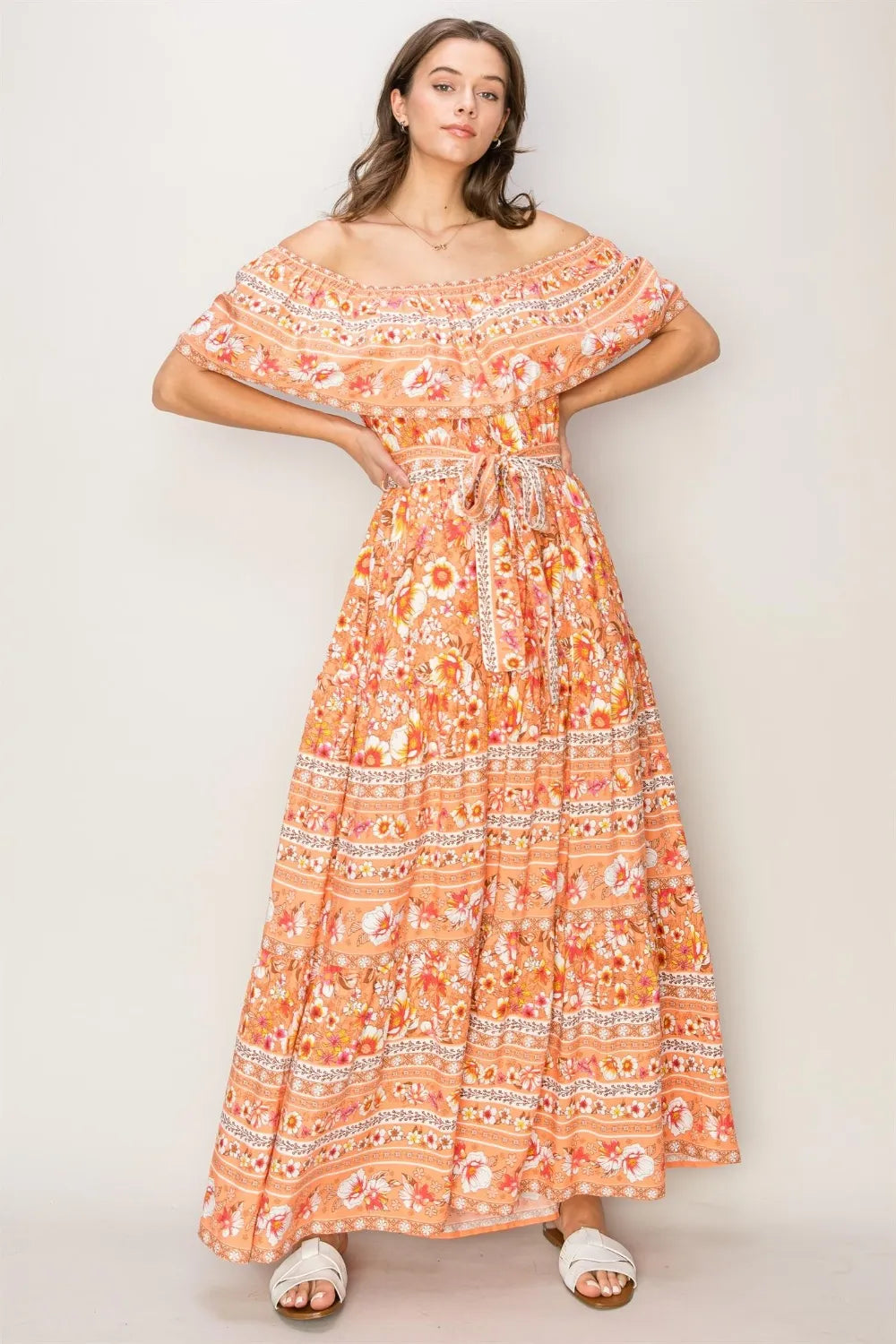 Women's apparel – product view 4