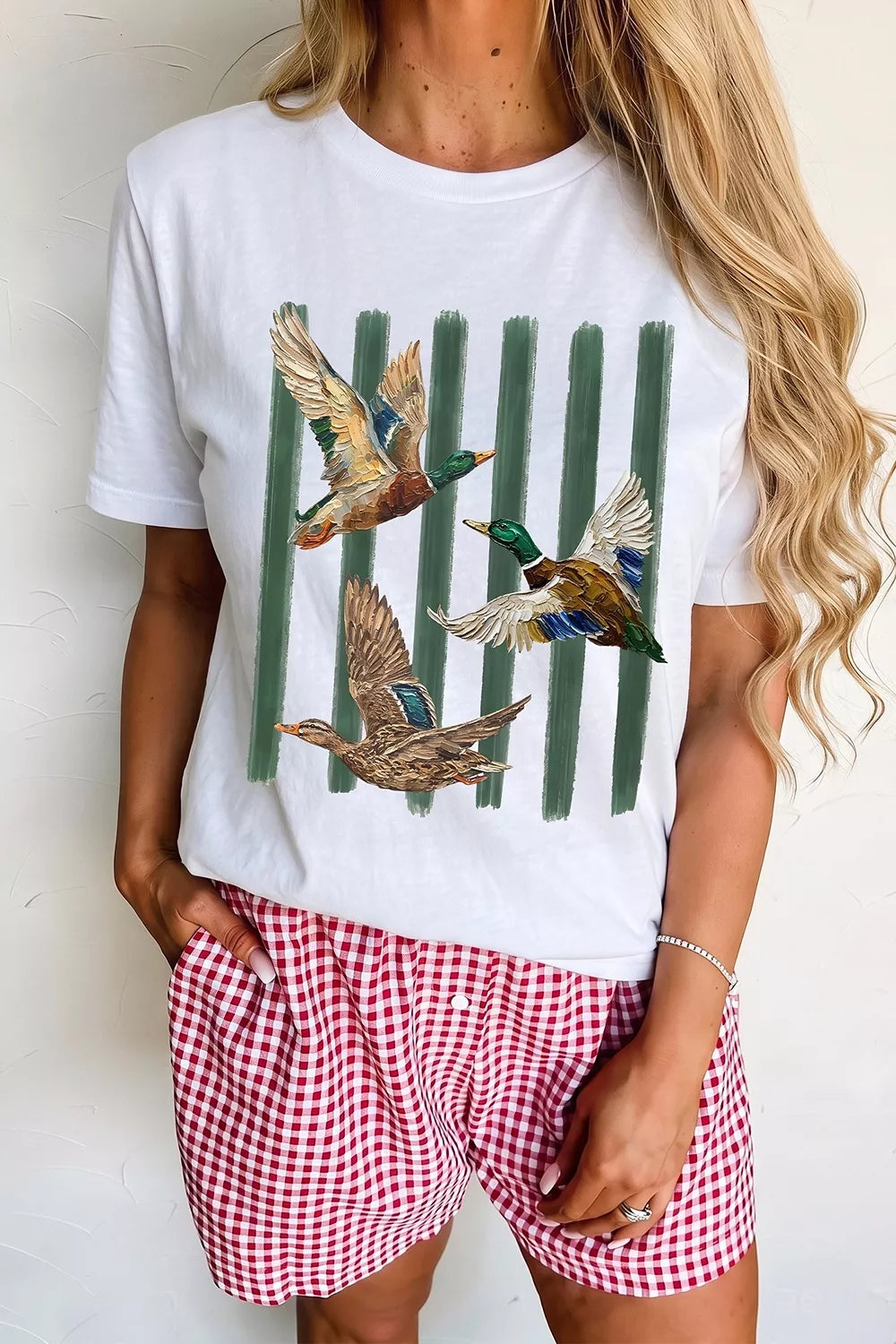 Trendsi Western Mallard Stripes Graphic Round Neck Casual Tee -