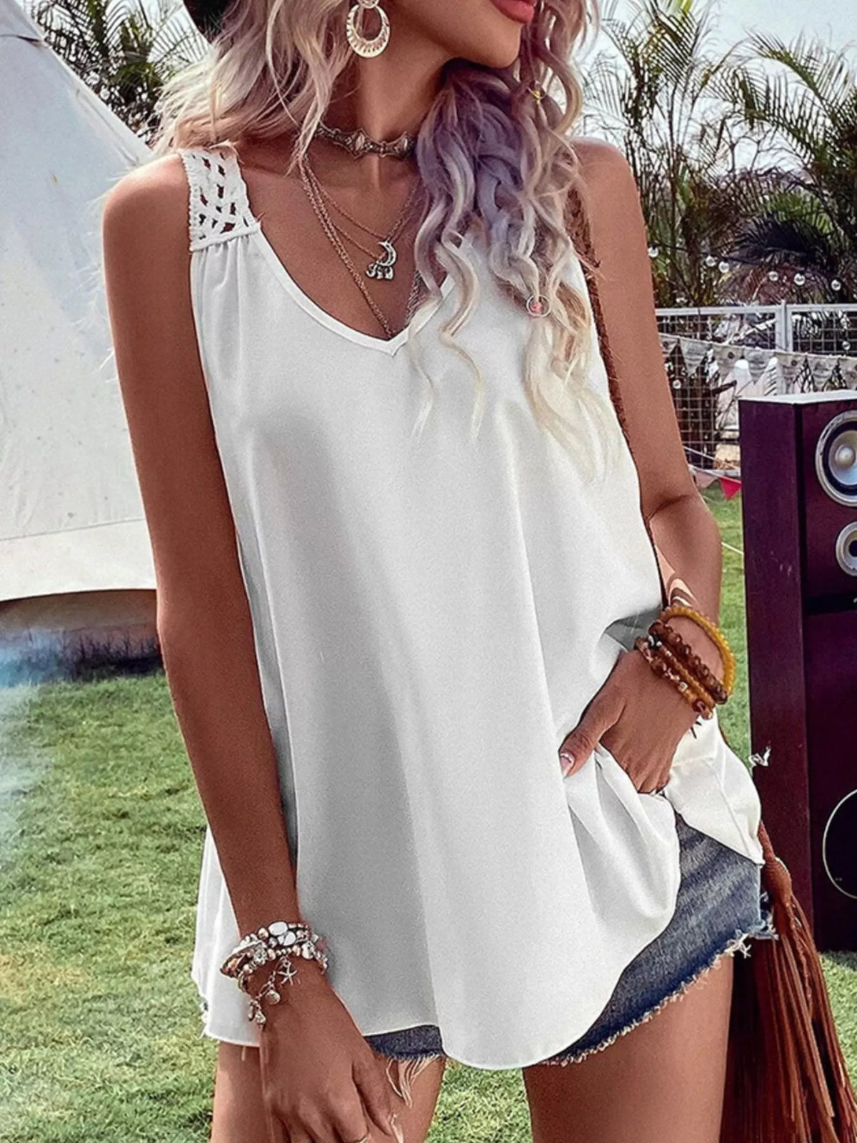 Trendsi Crochet V-Neck Tank Top -