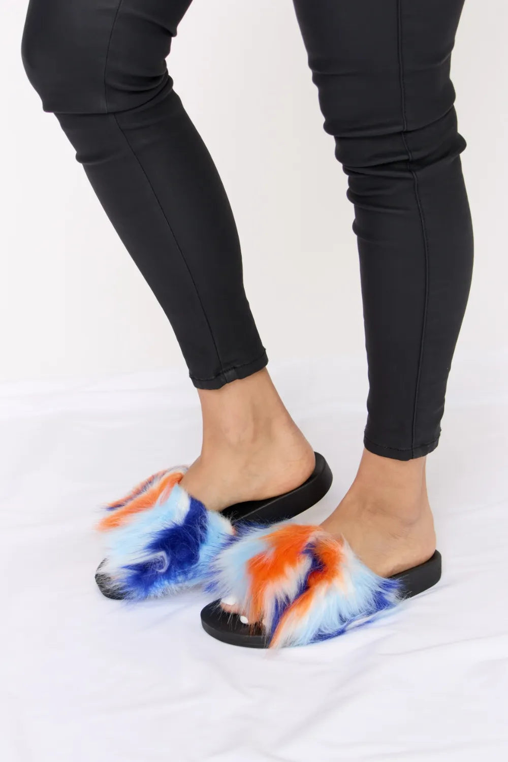 Women's Plush Open-Toe Sandals With 1-Inch Heel — product view 6
