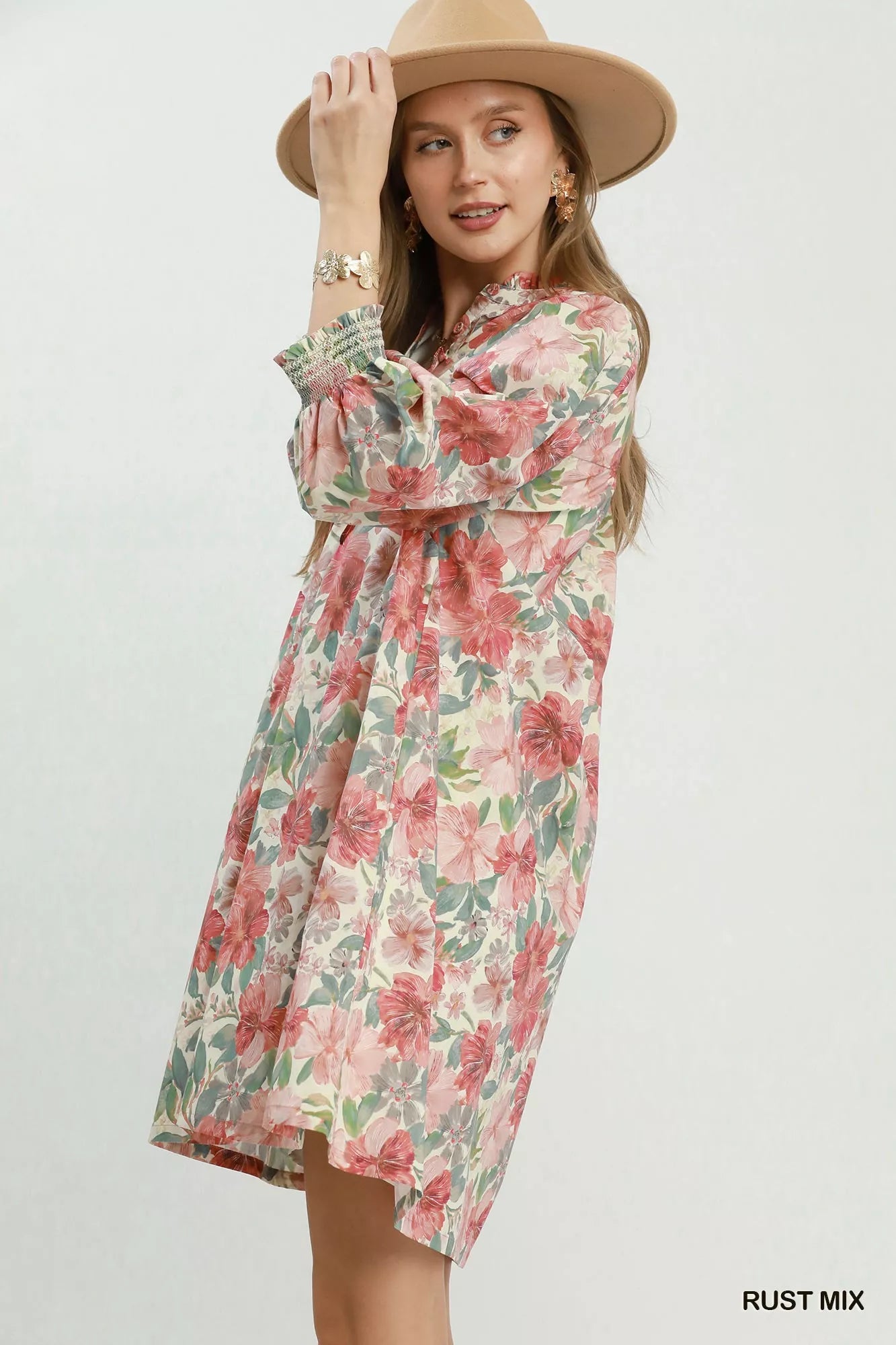 Women's apparel – product view 2