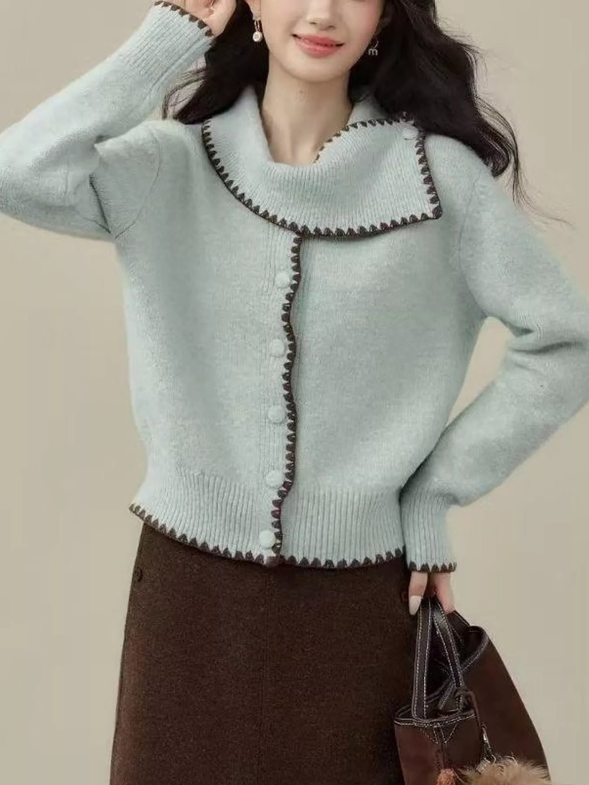 Contrast-Trimmed Scarf Collar Cardigan in light green