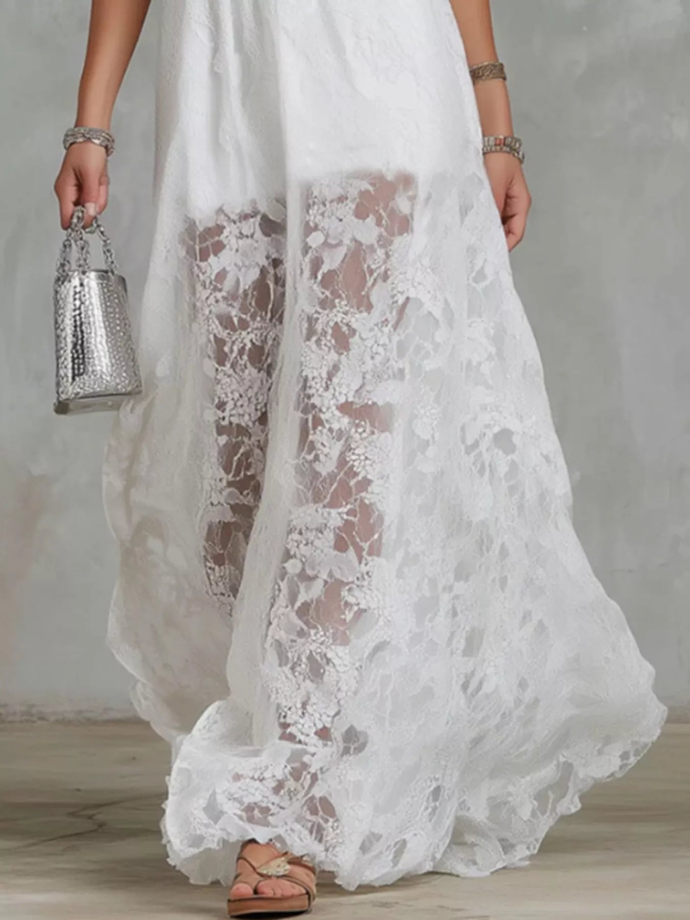 Halter-neck lace-hem maxi dress