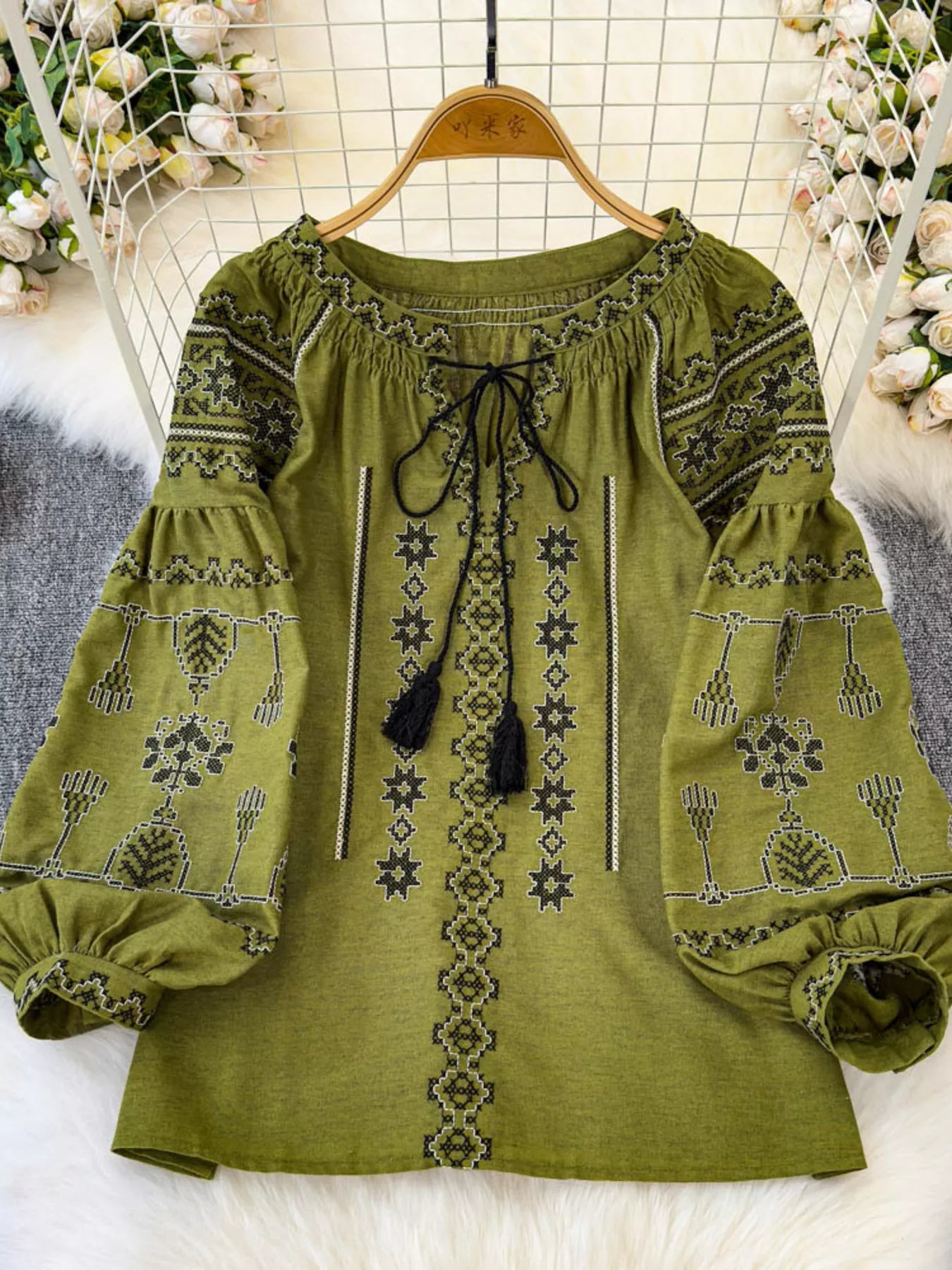 Women's blouse – product view 2