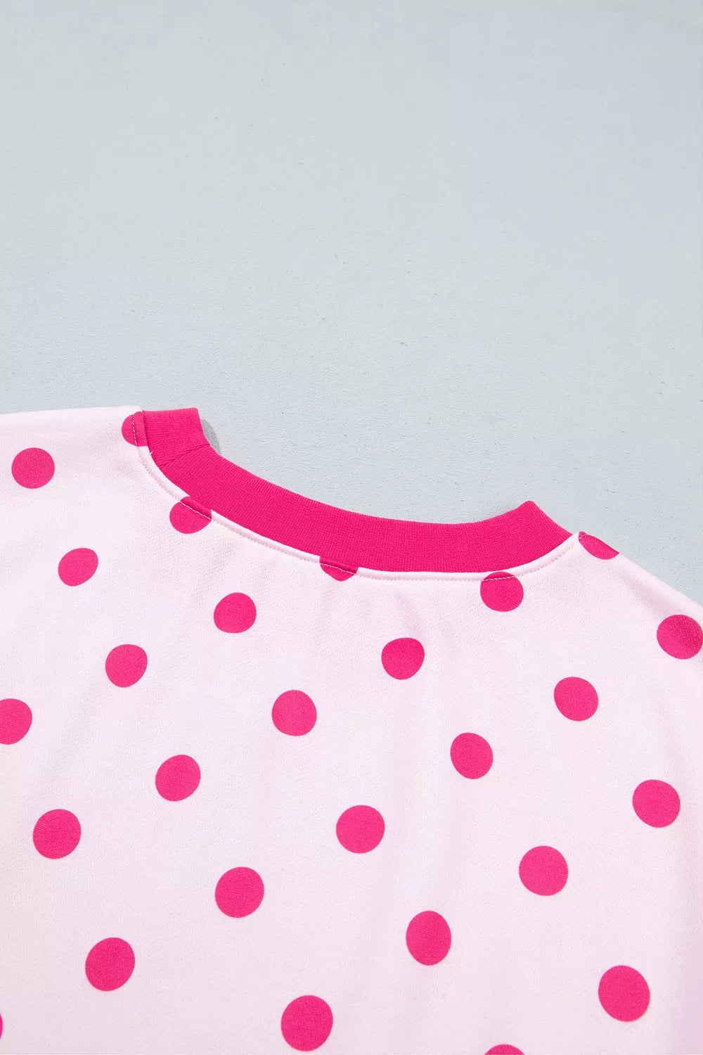 Polka Dot Colorblock Round Neck Pullover Sweatshirt — construction details