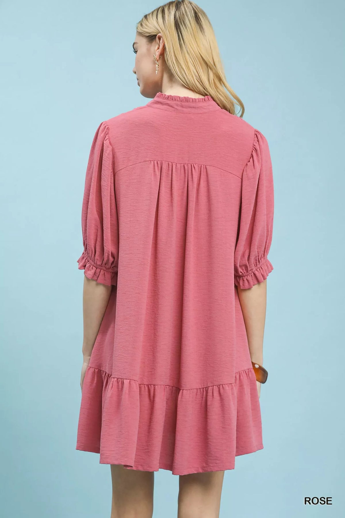 Women's apparel – product view 3