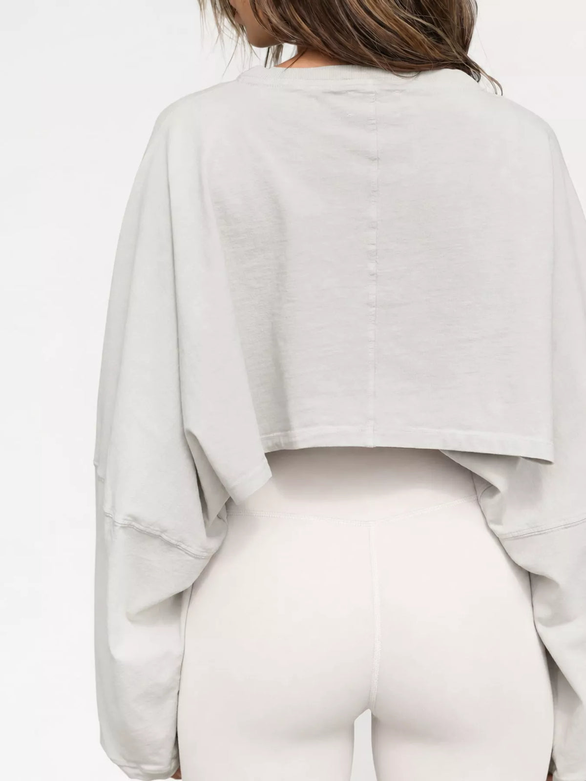 Cropped Sweatshirt in white, back view