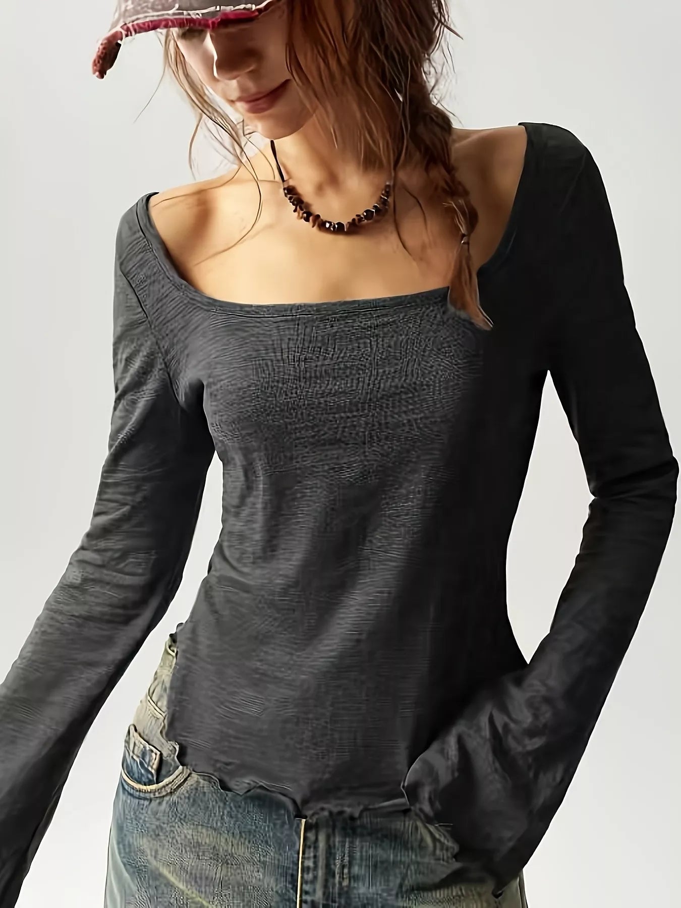 Trendsi Square Neck Long Sleeve Slim-Fit T-Shirt -