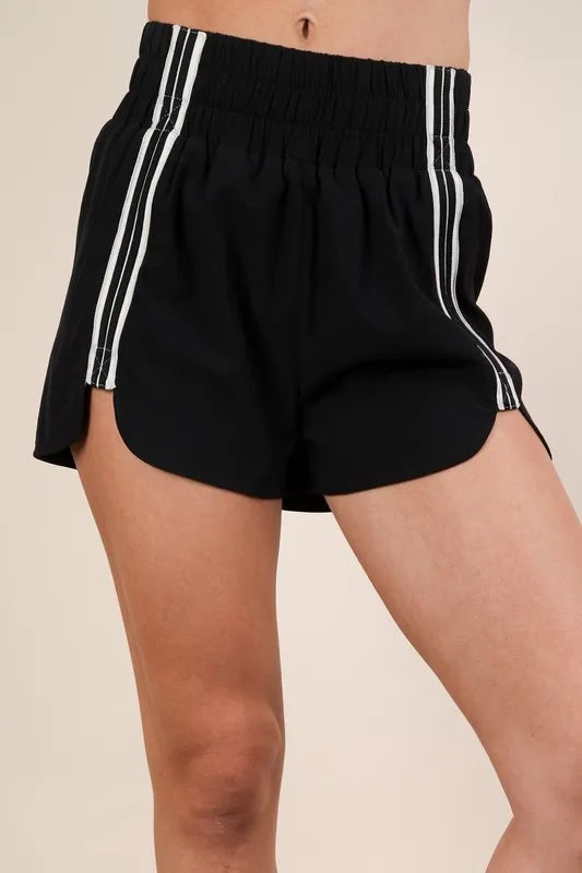 Women's shorts – product view 4