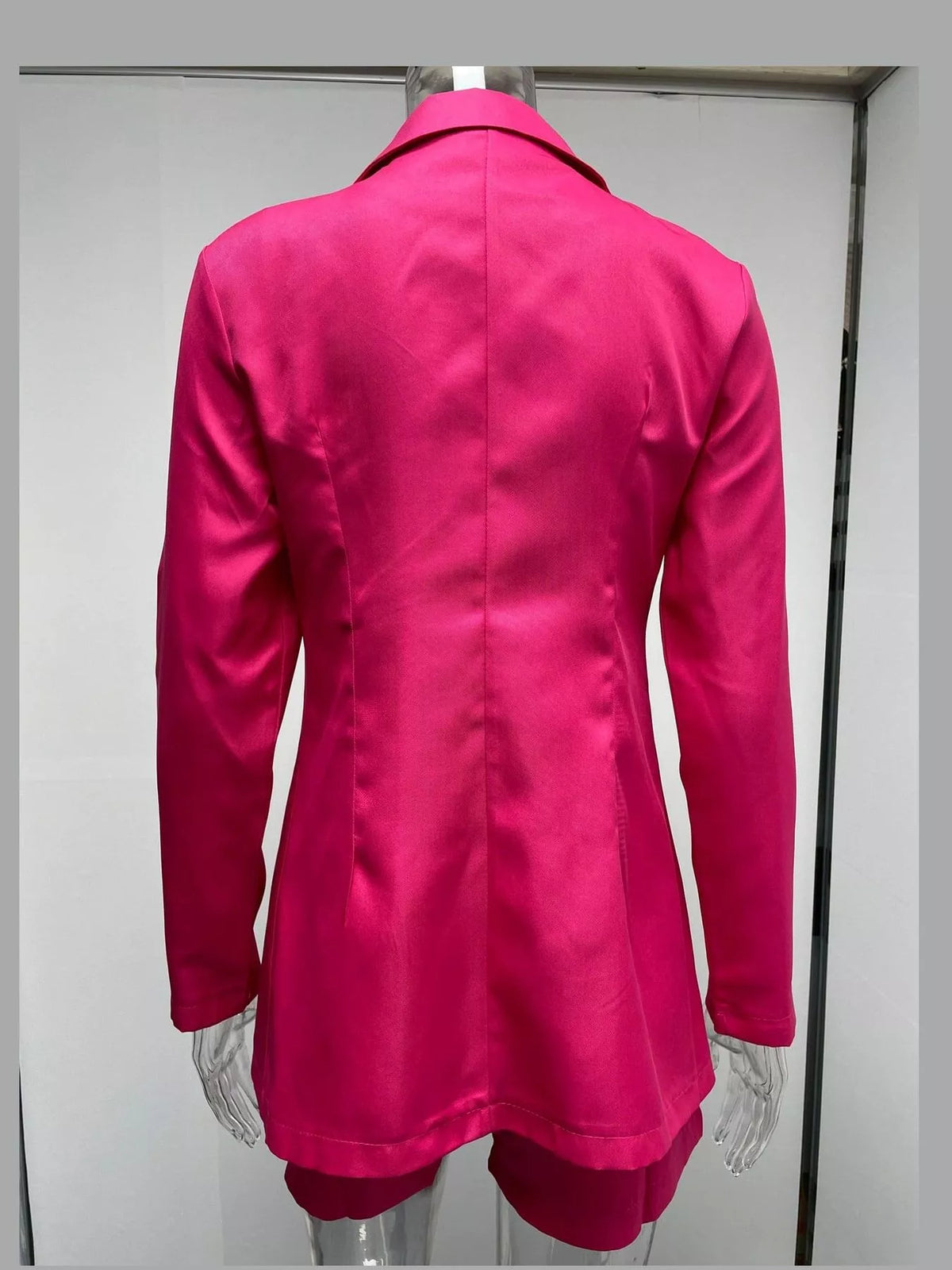 Collared long sleeve outfit set, back view
