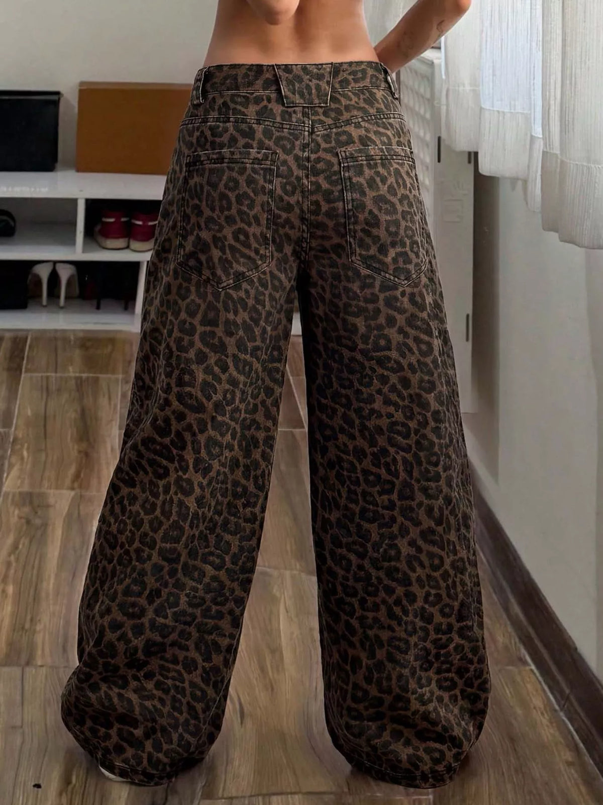 Women's High-Waisted Leopard Wide-Leg Jeans in Green, detail view