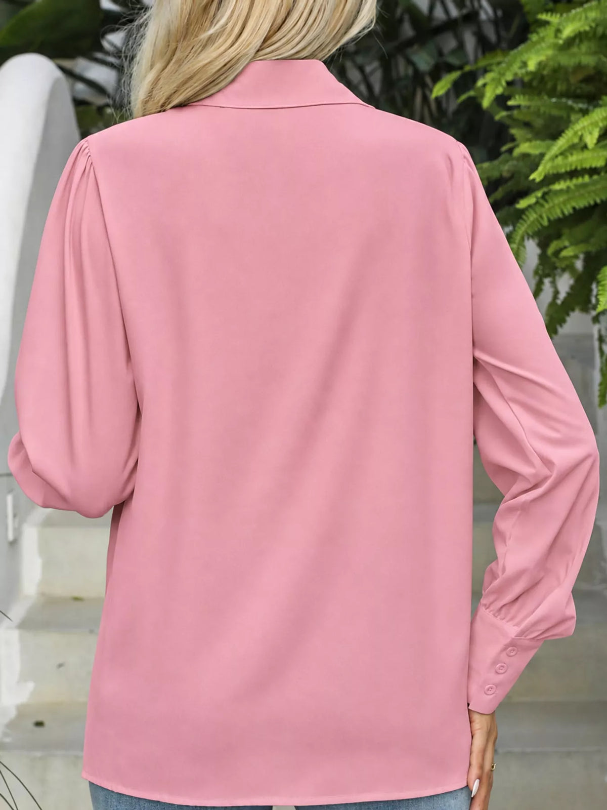 Long-sleeve shirt, back view