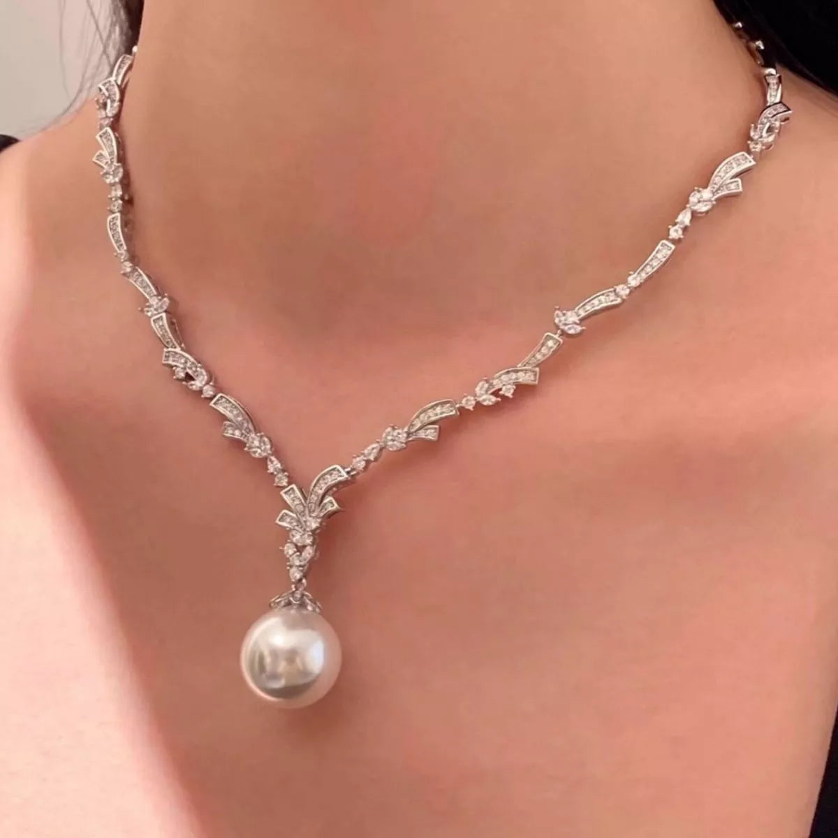 Trendsi Zircon Pearl Pendant Necklace -