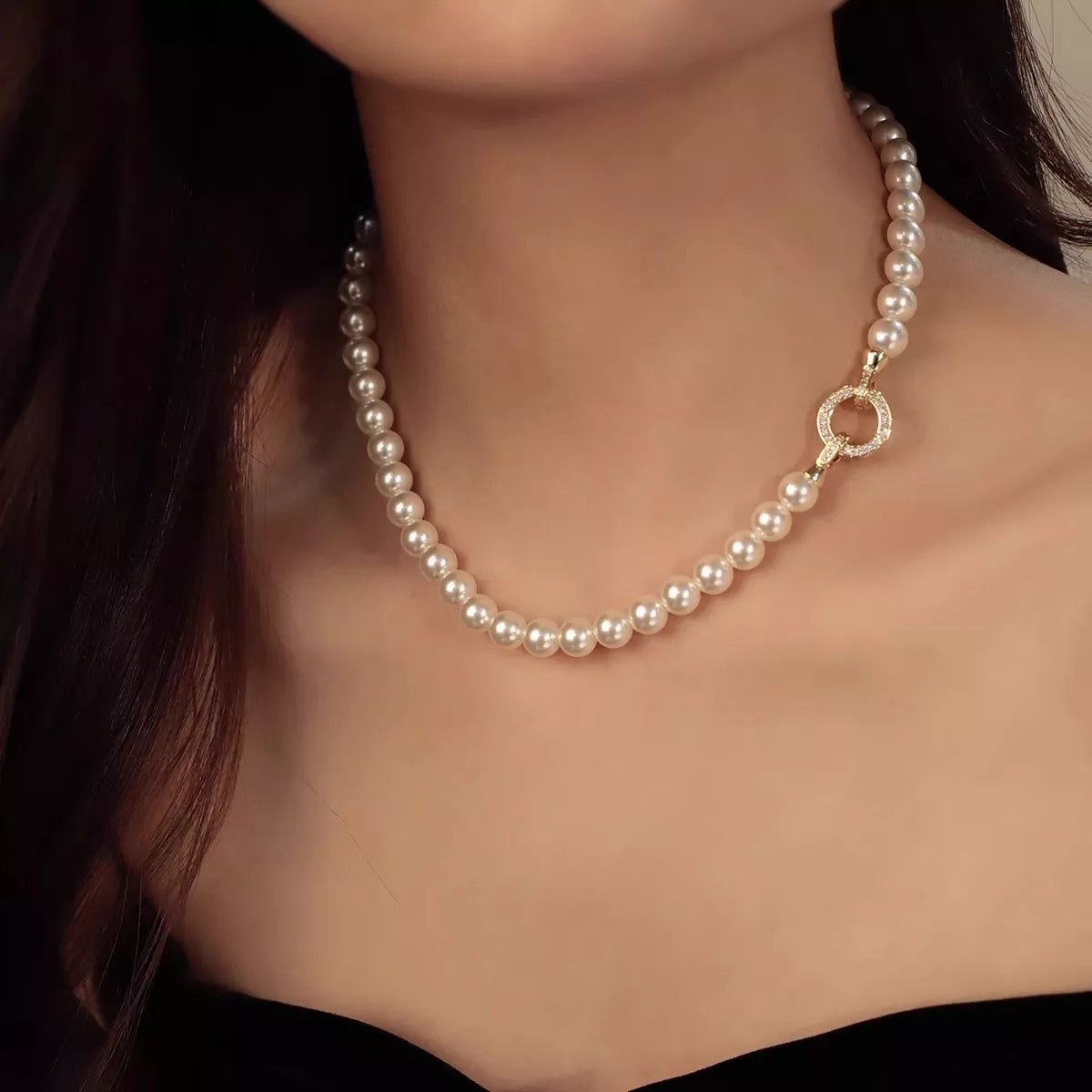 Women's Synthetic Pearl Necklace 18K Gold Plated Interlocking Clasp
