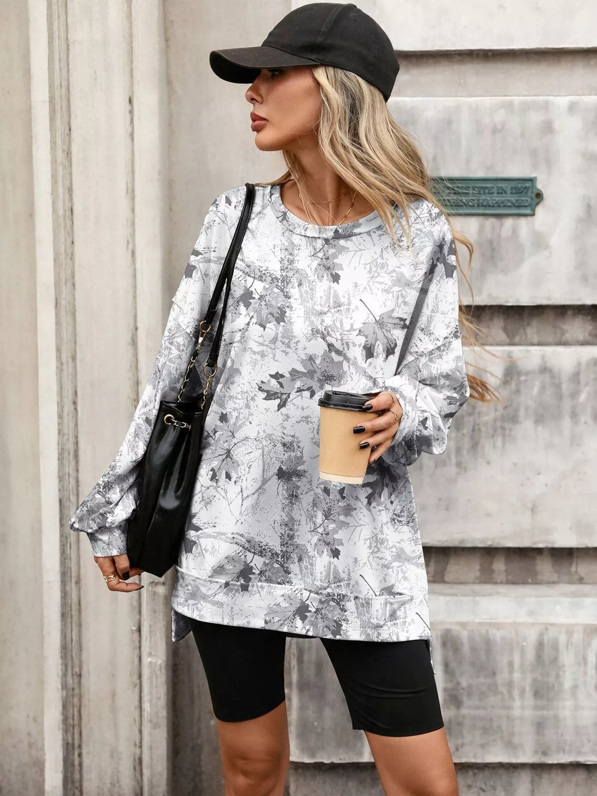 Trendsi Printed Round Neck Sweatshirt -