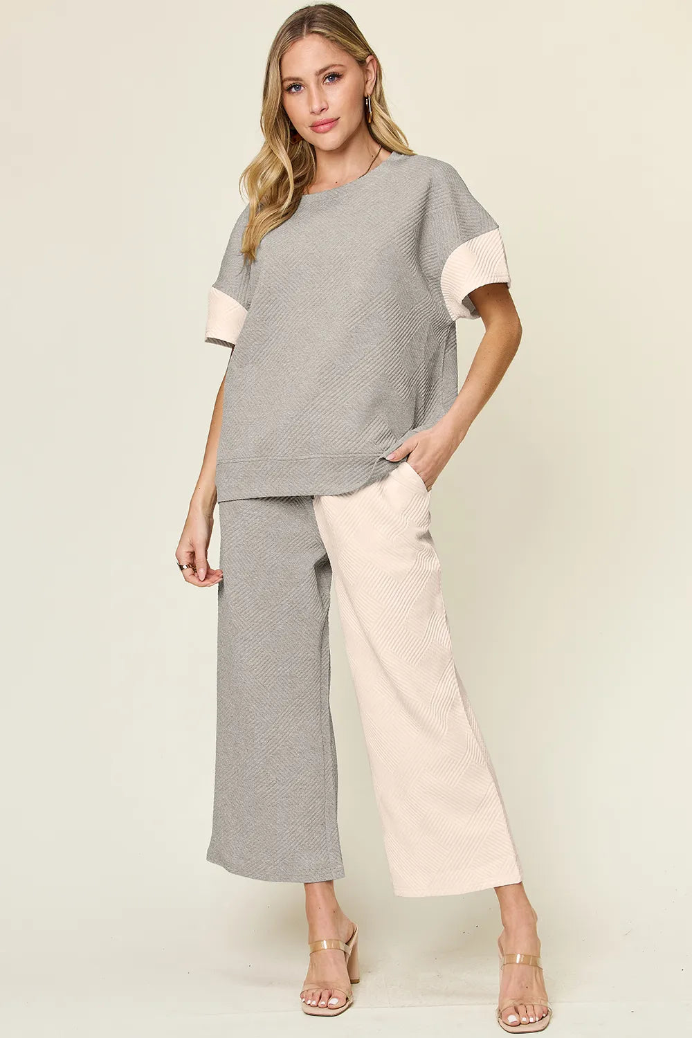 Women's clothing set – product view 17