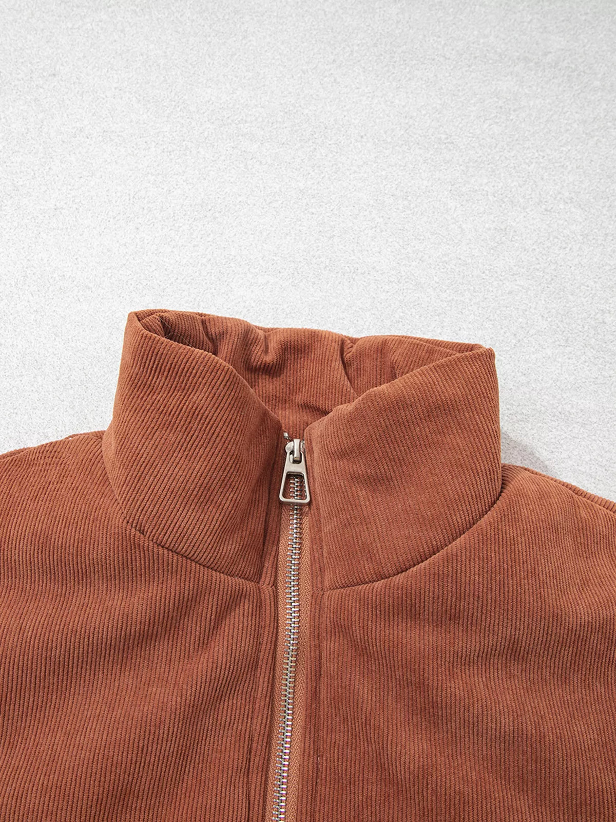 Geometric fleece vest, front zip collar
