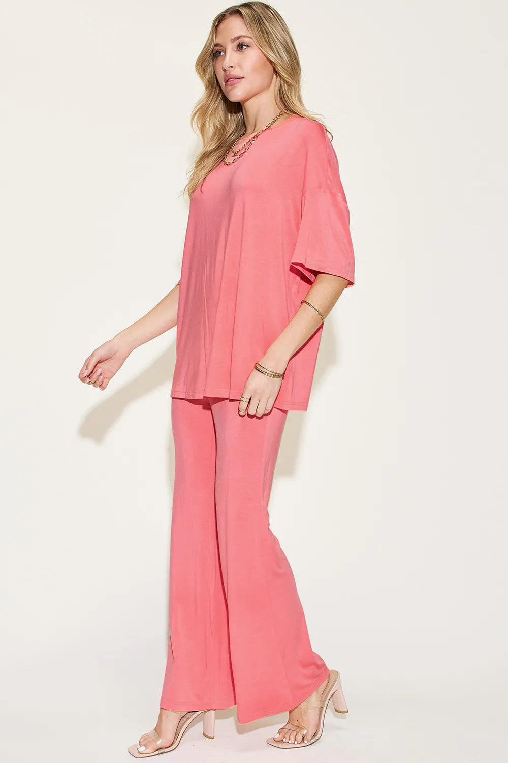 Women's clothing set – product view 9