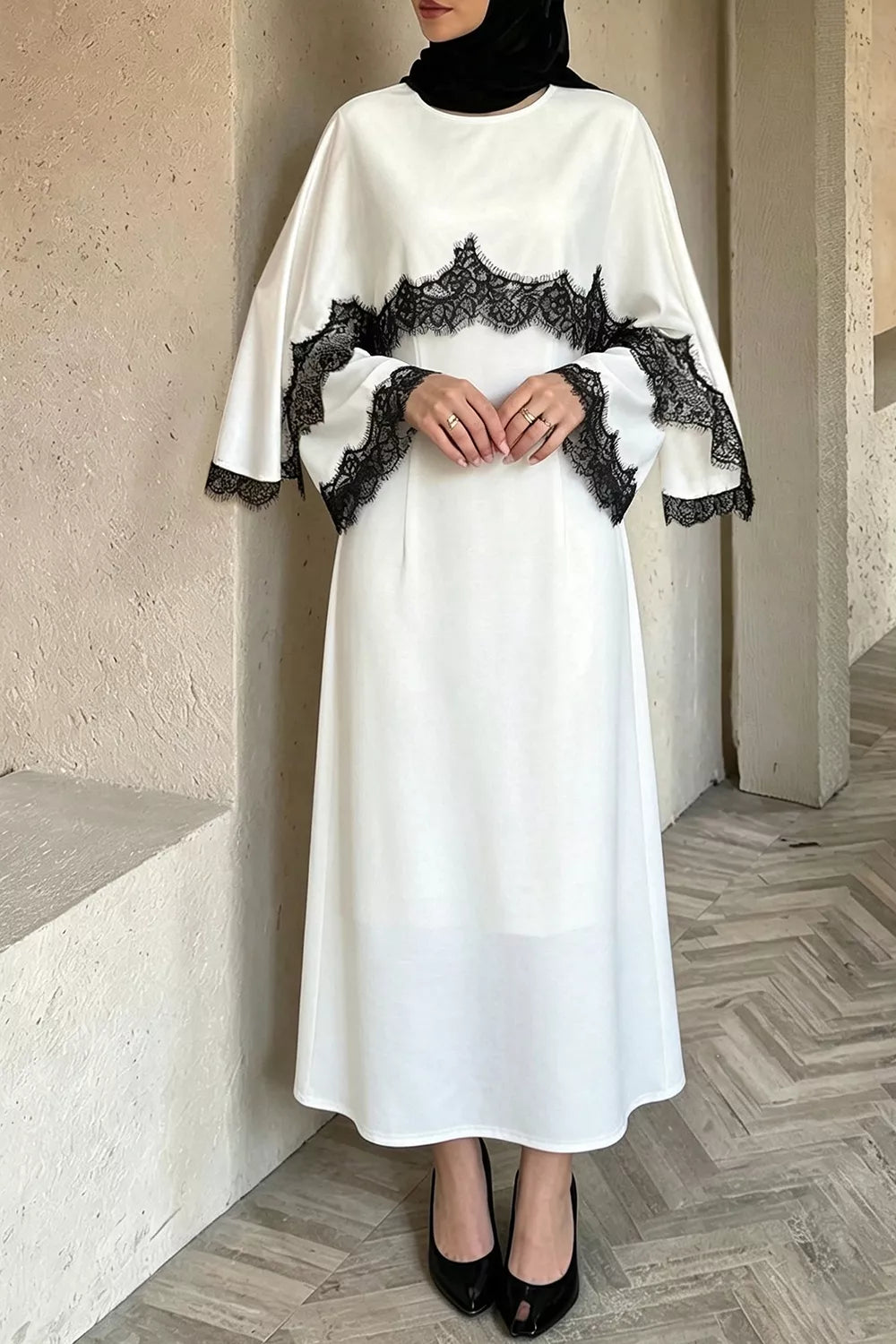 Lace trim round neck midi dress