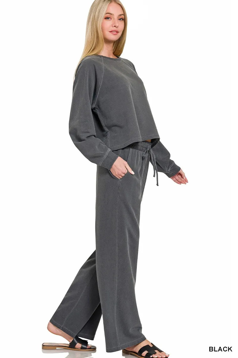 Women's clothing set – product view 2