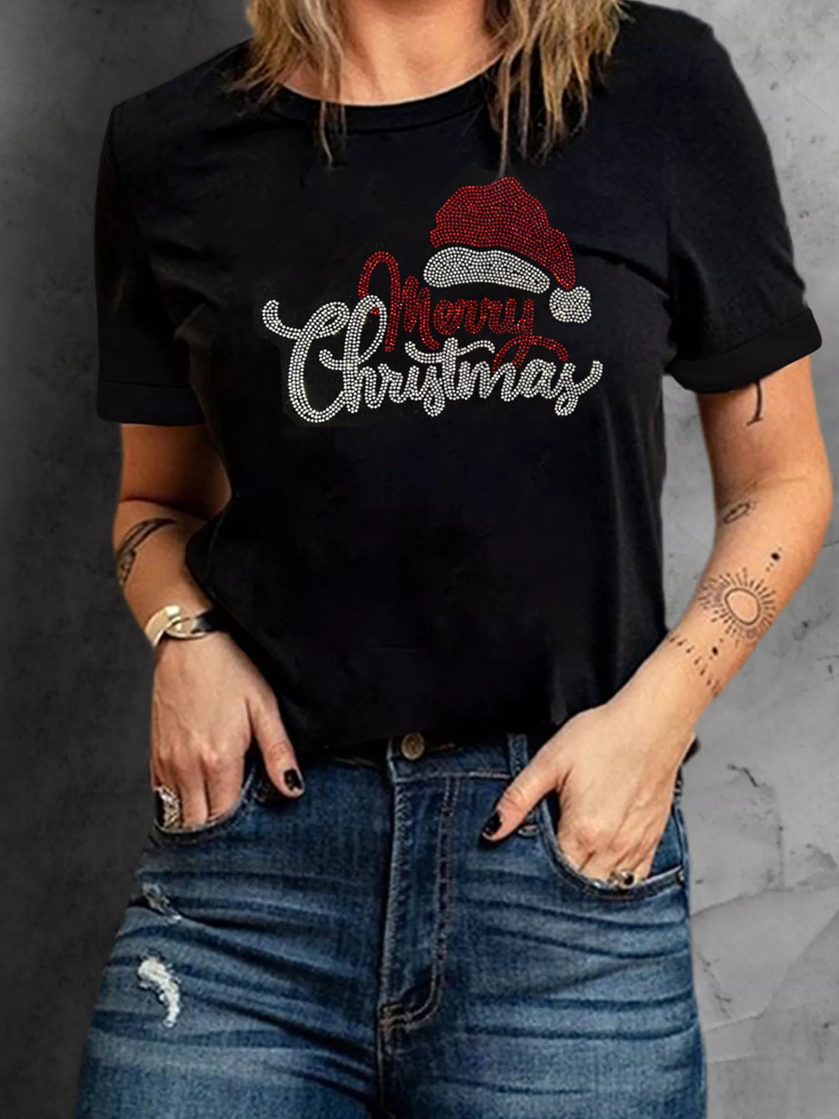 Black christmas graphic crew neck t-shirt