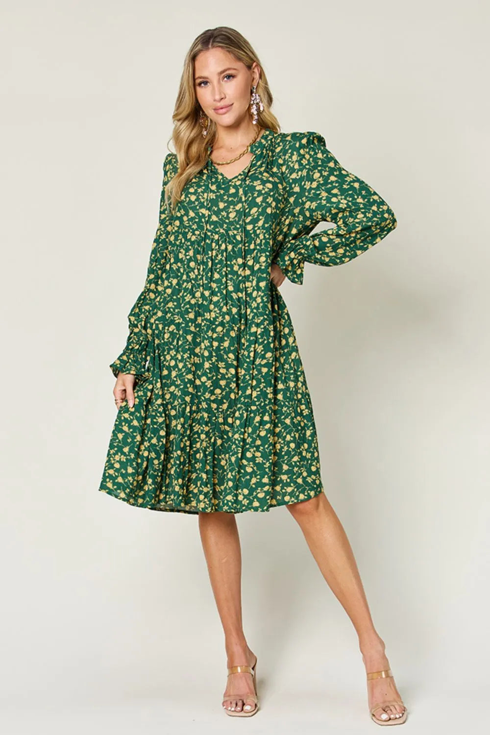 Women's apparel – product view 21