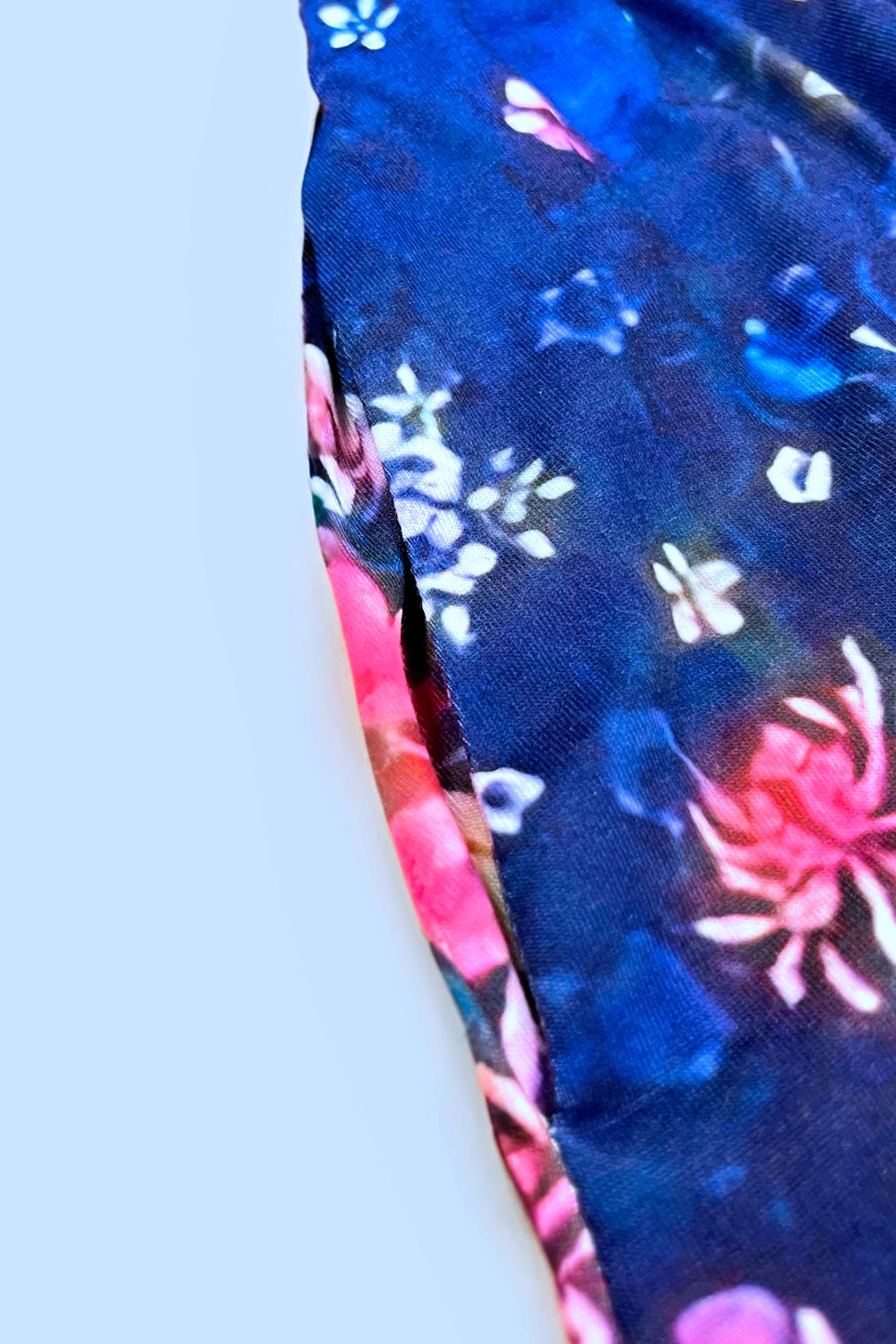 Women's apparel – product view 20