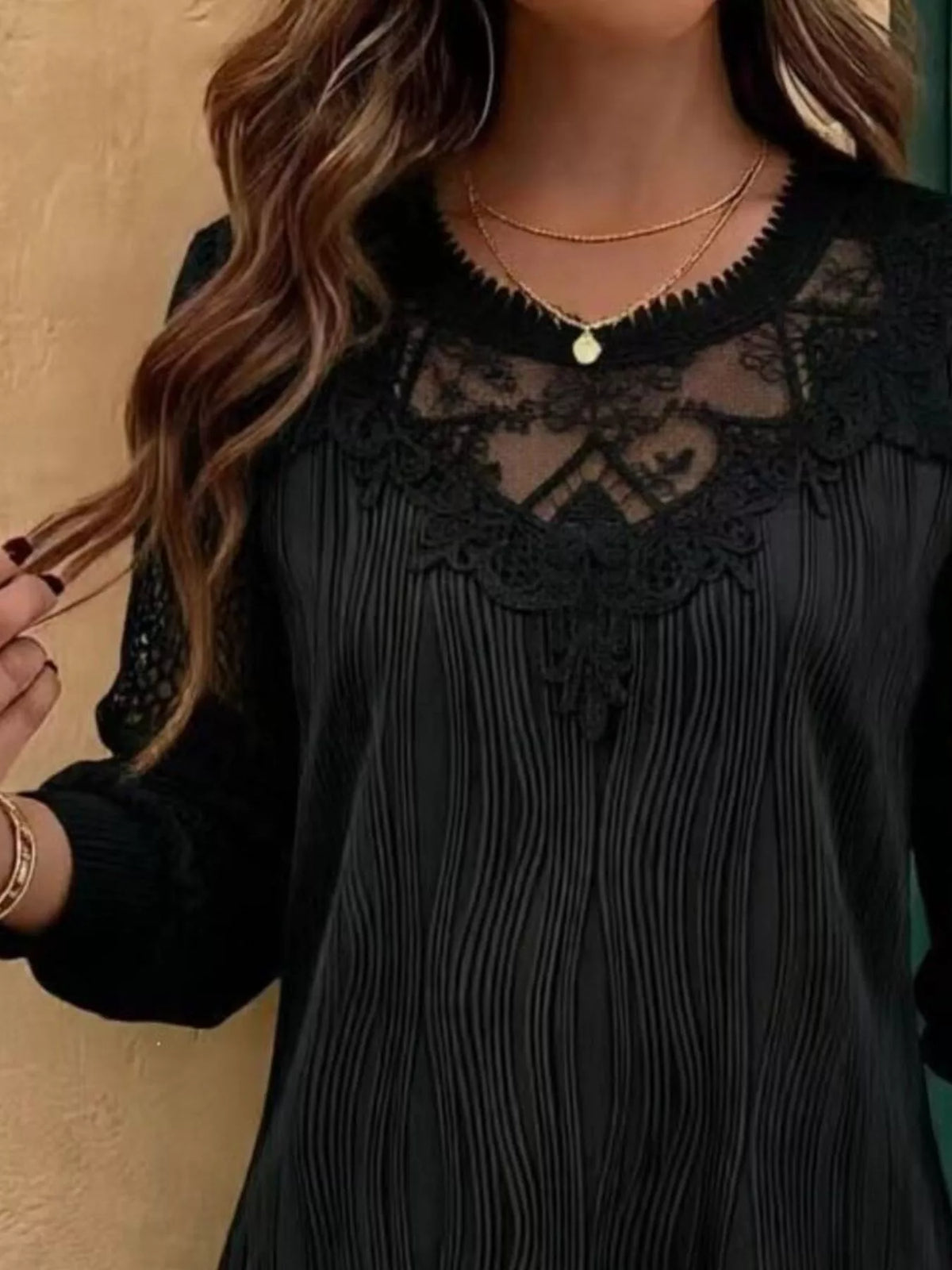 Lace patchwork long sleeve blouse