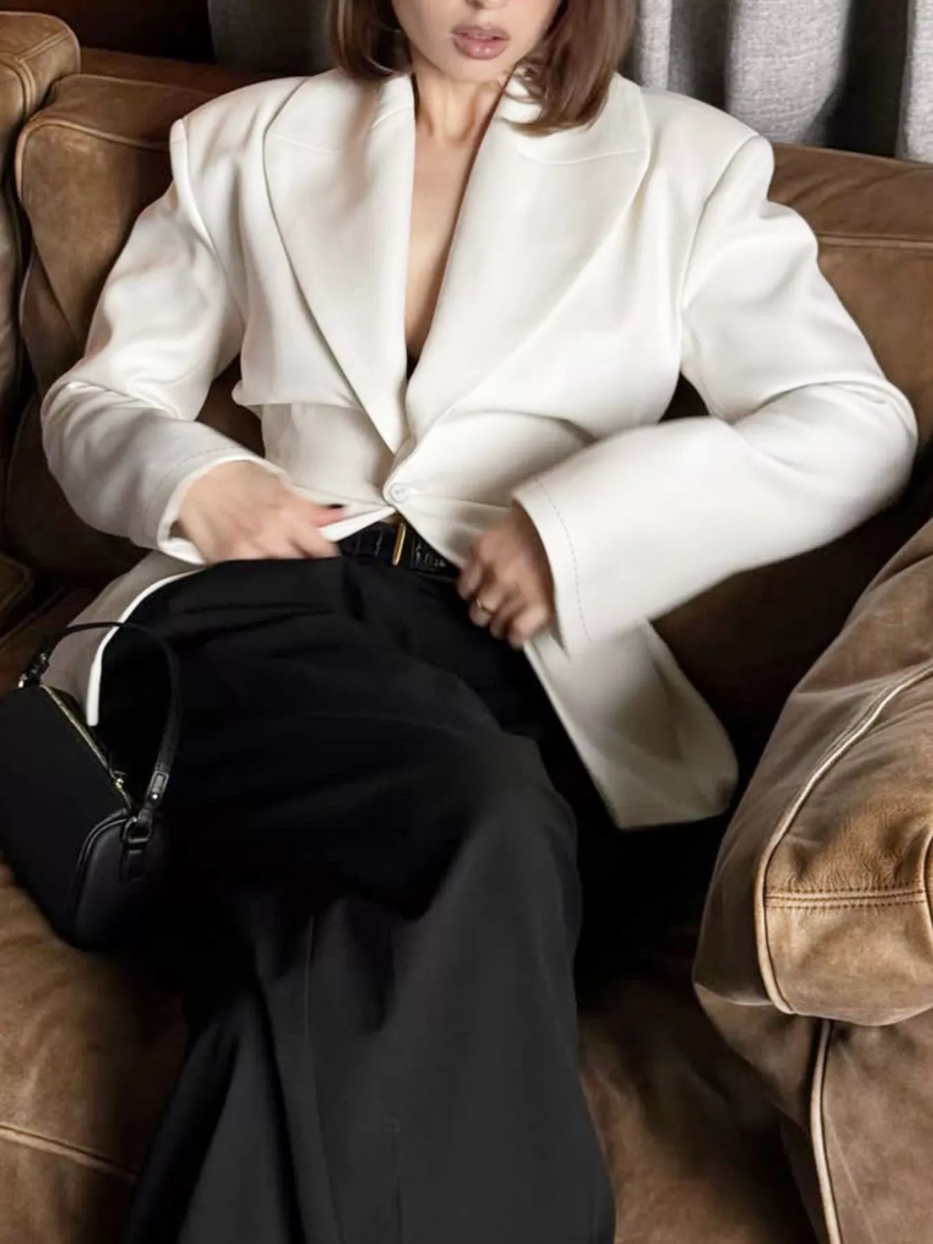 Trendsi One Button Padded Shoulders Blazer -