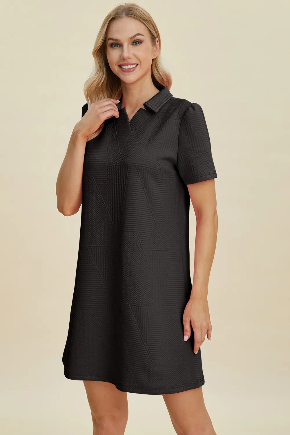 Women's apparel – product view 26
