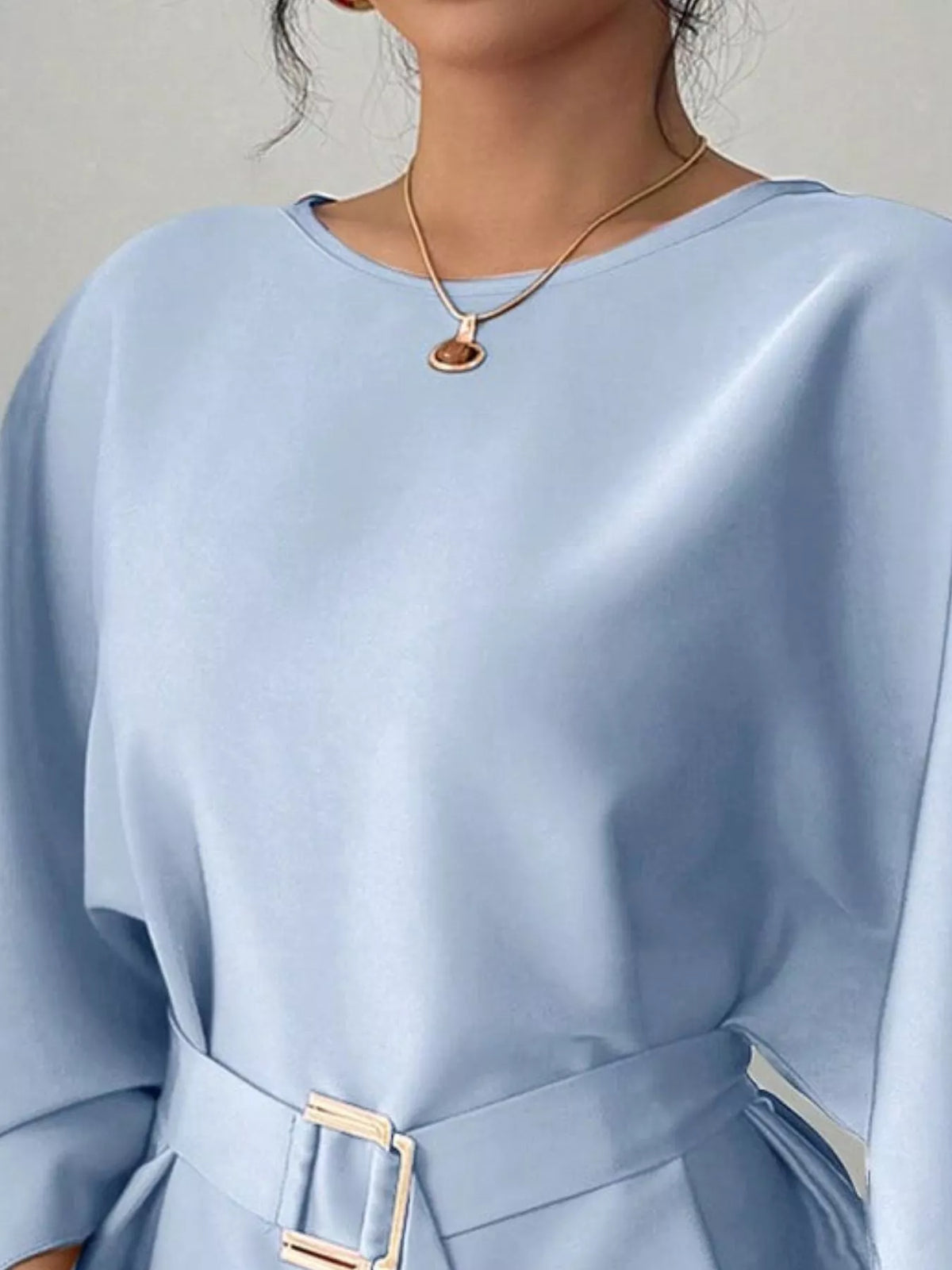 Round-neck belt batwing-sleeve blouse