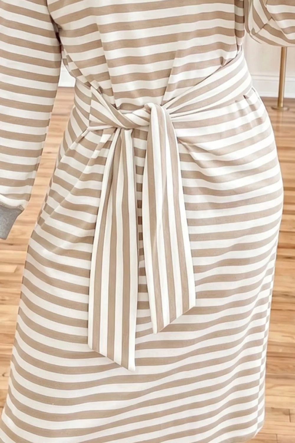 Trendsi Stripe Striped Colorblock Cuffs Round Neck Long Sleeve Shift Dress -