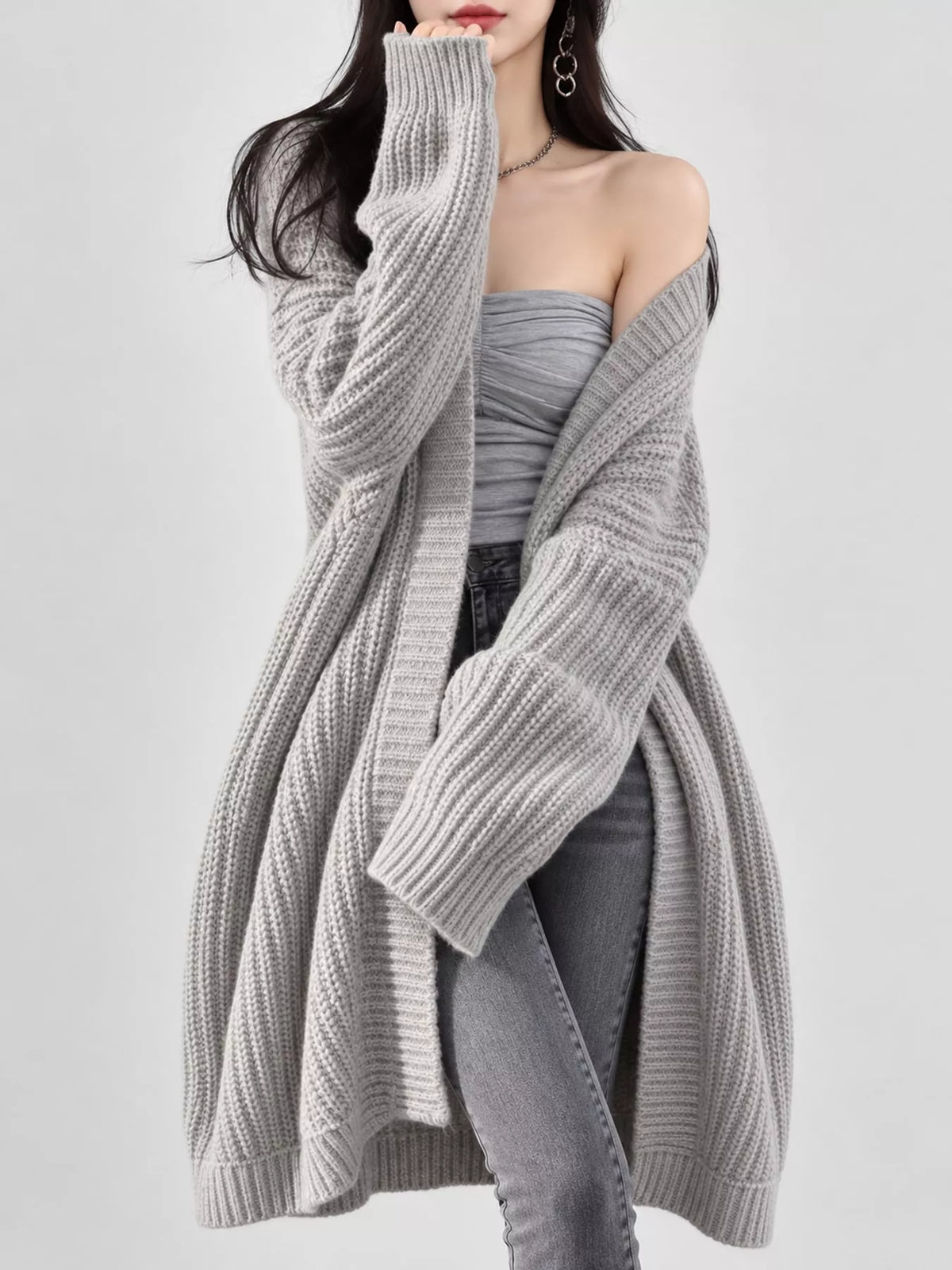 Longline knit cardigan, light gray front