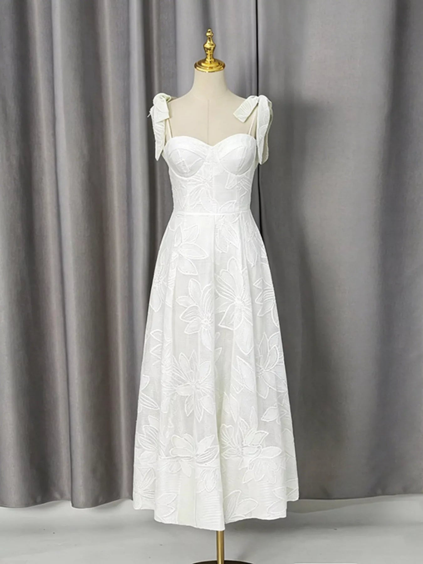 Trendsi Sweetheart Neck Tie-Strap Dress -