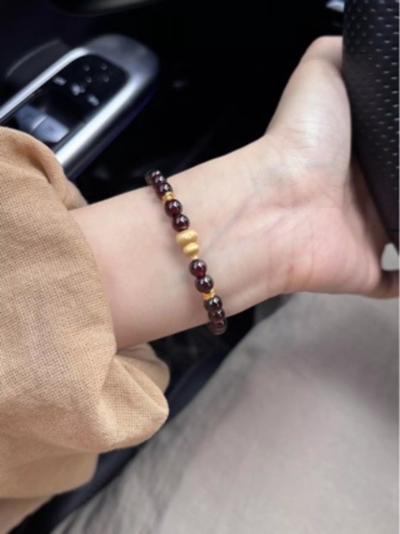 Women's Garnet Beaded Bracelet 18K Gold Plated Gourd