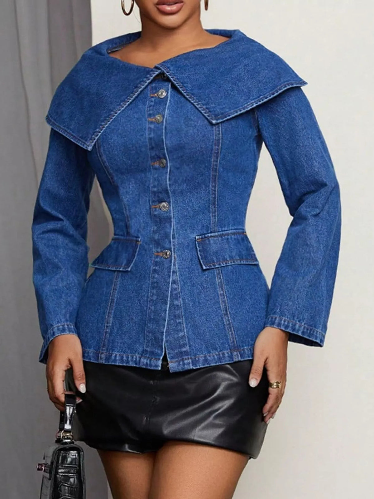 Wide-collar denim jacket, blue front