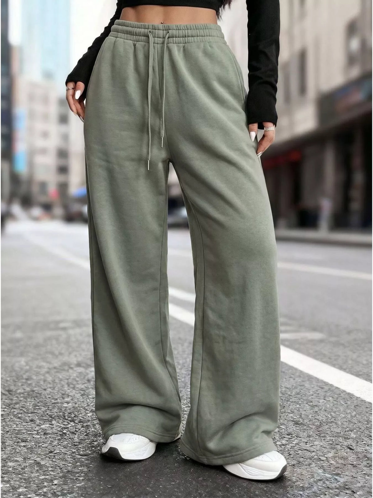 High-Waisted Wide-Leg Sweatpants in green, front view